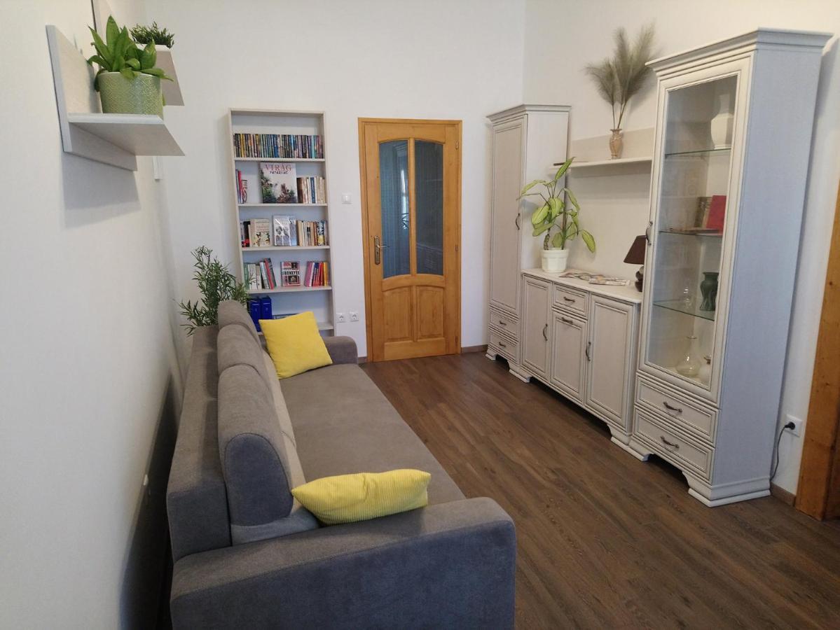 Dolina Apartman Eger Zewnętrze zdjęcie