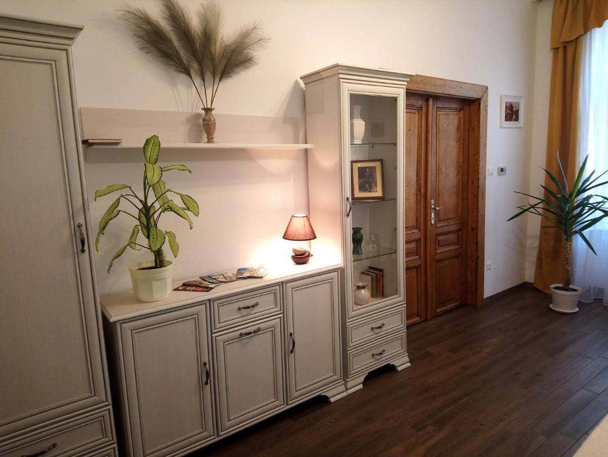 Dolina Apartman Eger Zewnętrze zdjęcie